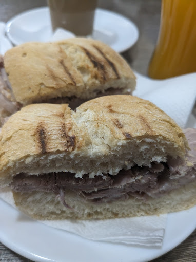 Bocadillo de Pata